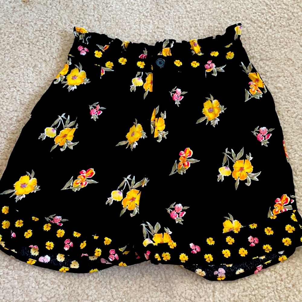 Forever 21 floral black high wasted worn once
